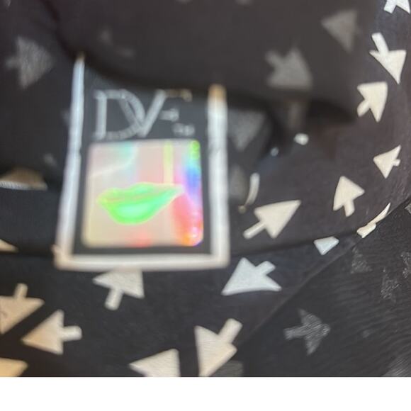 Diane vonFurstenberg 100% silk dress sz 4 Women's DVF Silk Drop Dress - Picture 10 of 10